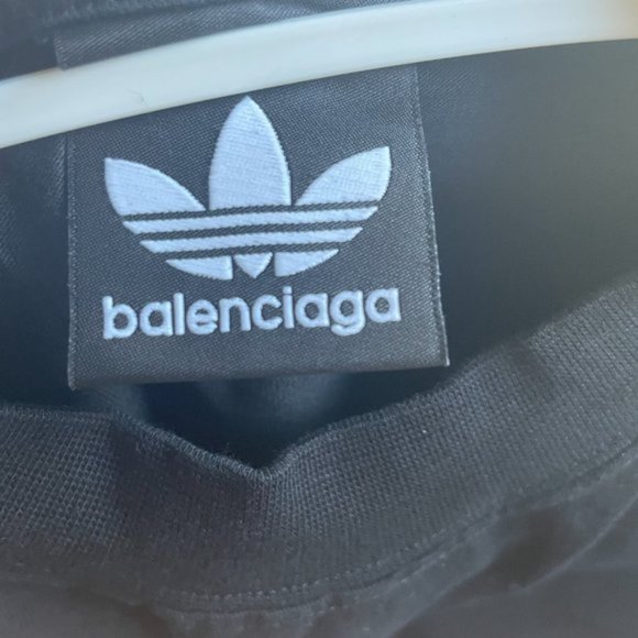 Balenciaga x Adidas Black Logo Tee - Picture 4 of 5